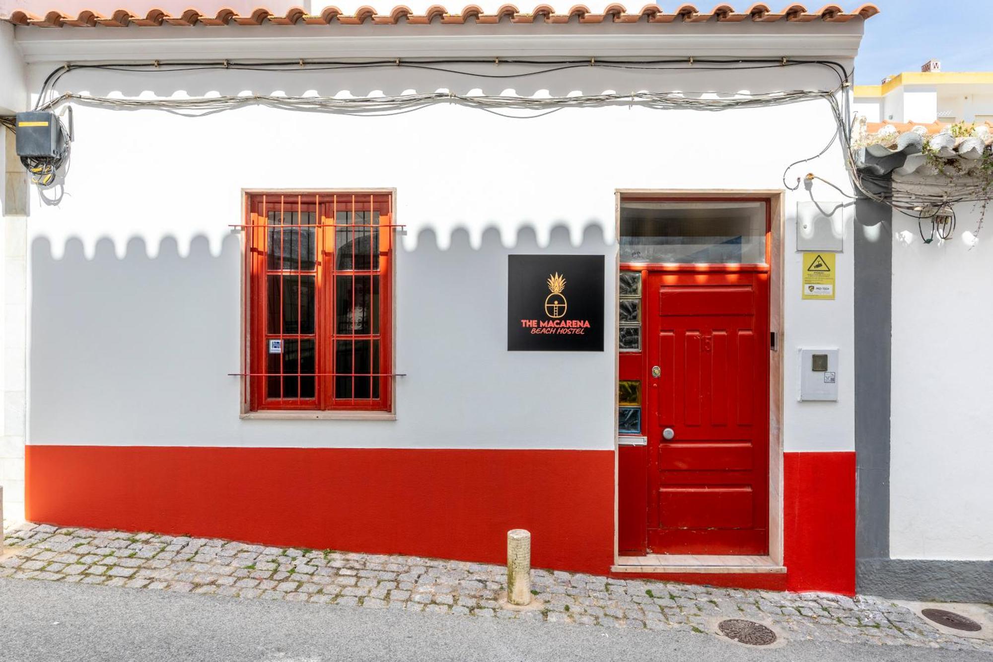 The Macarena Beach Hostel Lagos Eksteriør billede